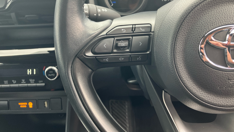 Toyota Yaris Cross 1.5 Hybrid Icon 5dr CVT Hybrid Estate